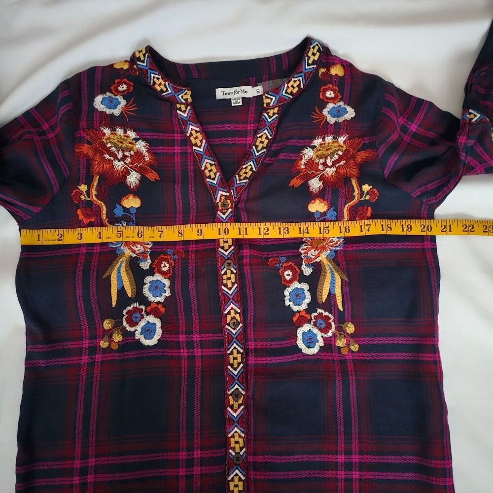 Time For Me Plaid Embroidered Floral Balloon Sleeve V-Neck Blouse Women's Small - Picture 13 of 15